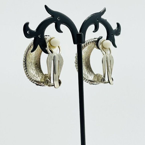 Chunky Oxidized Hoop Earrings Silver Tone Clip On Classic Career Cosplay LARP - Picture 9 of 10